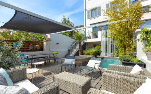 Très belle maison contemporaine avec piscine